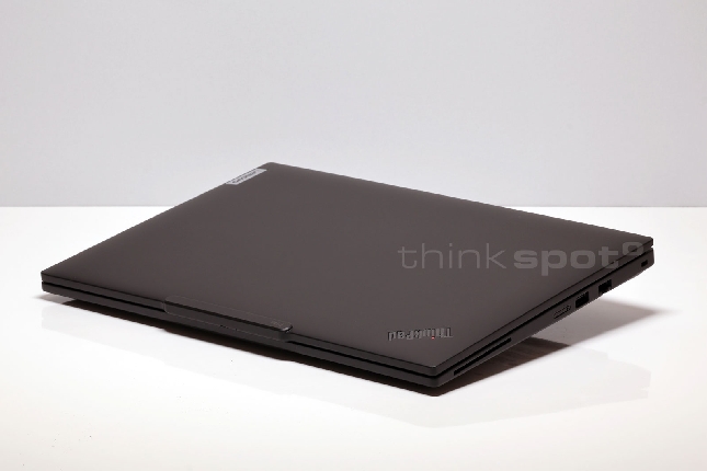 Thinkpad P14s A Gen 5-3