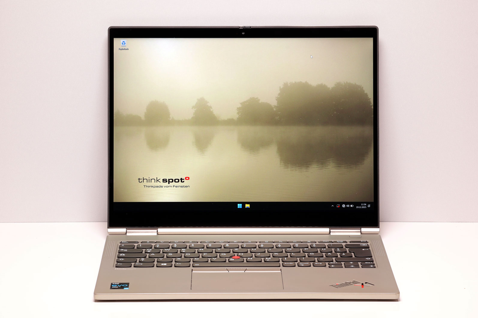 Thinkpad X1 Titanium Yoga 